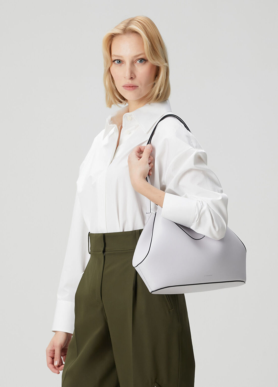 Givenchy Facet Small Kadın Deri Çanta görsel 2