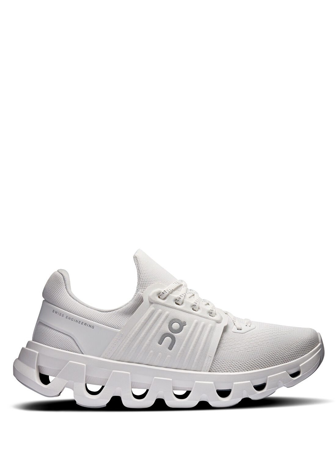 On Beyaz Kadın Sneaker