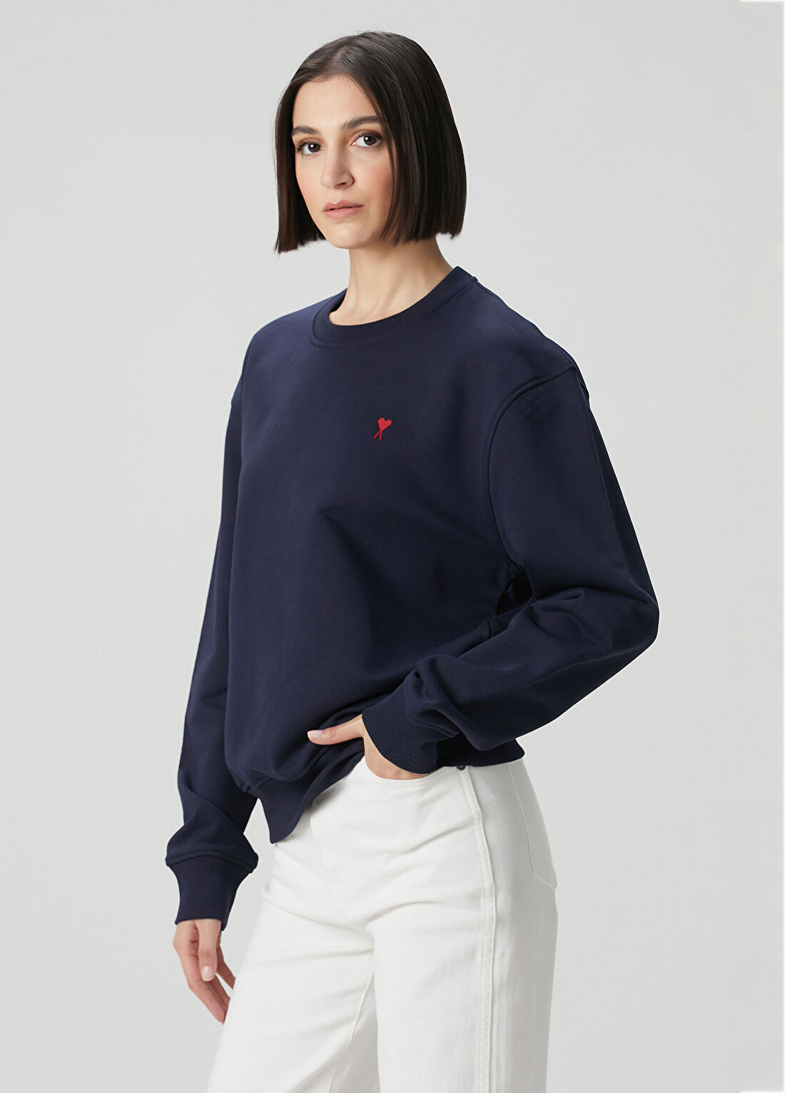 Ami Paris Lacivert Sweatshirt görsel 3