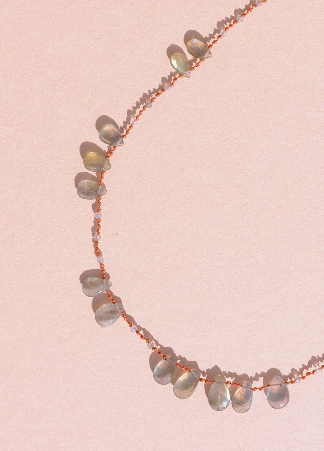 Ivarene Offset Labradorite Gri Kadın Kolye görsel 2