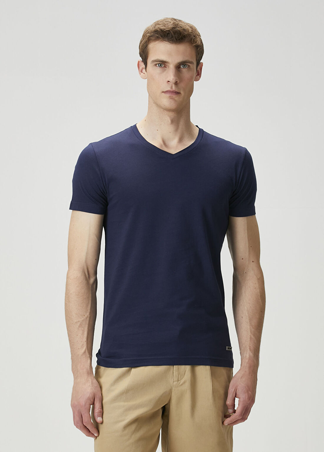 The Stay Line Lacivert V Yaka Basic T-shirt