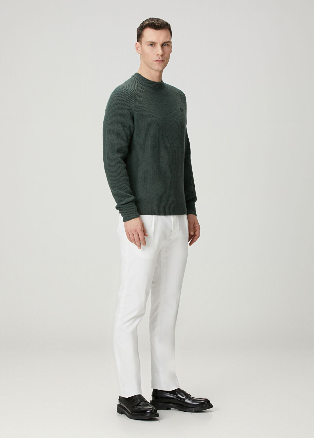 Fred Perry Koyu Yeşil Yün Kazak görsel 2