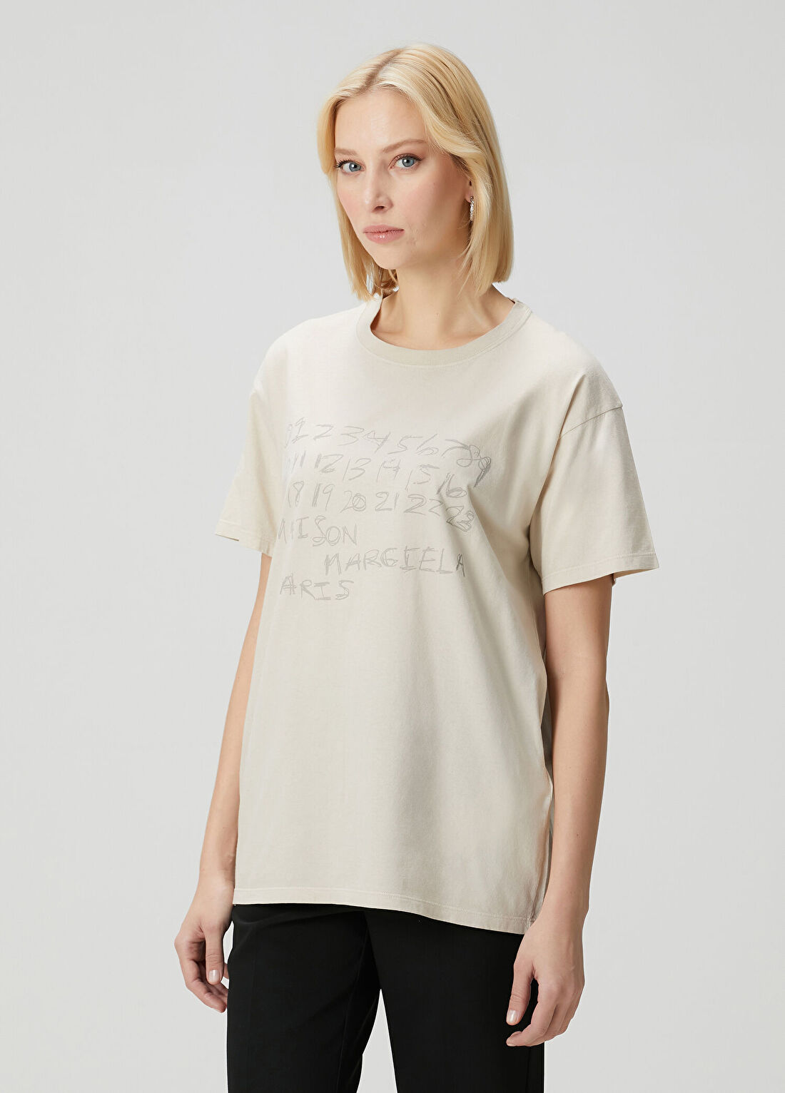 Maison Margiela Bej Baskılı T-shirt görsel 3