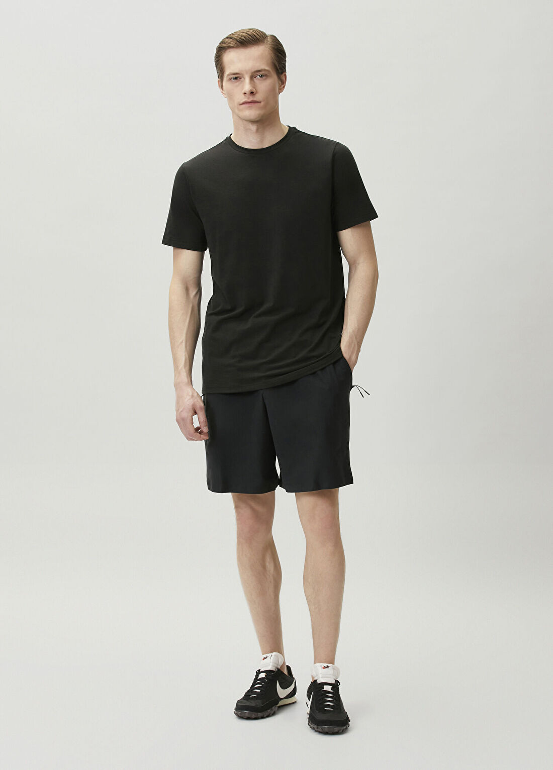 Nike Tech Shori Siyah Gri Şort