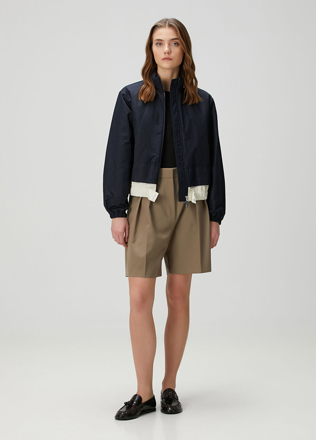 Moncler Janze Lacivert Logo Patchli Mont görsel 2