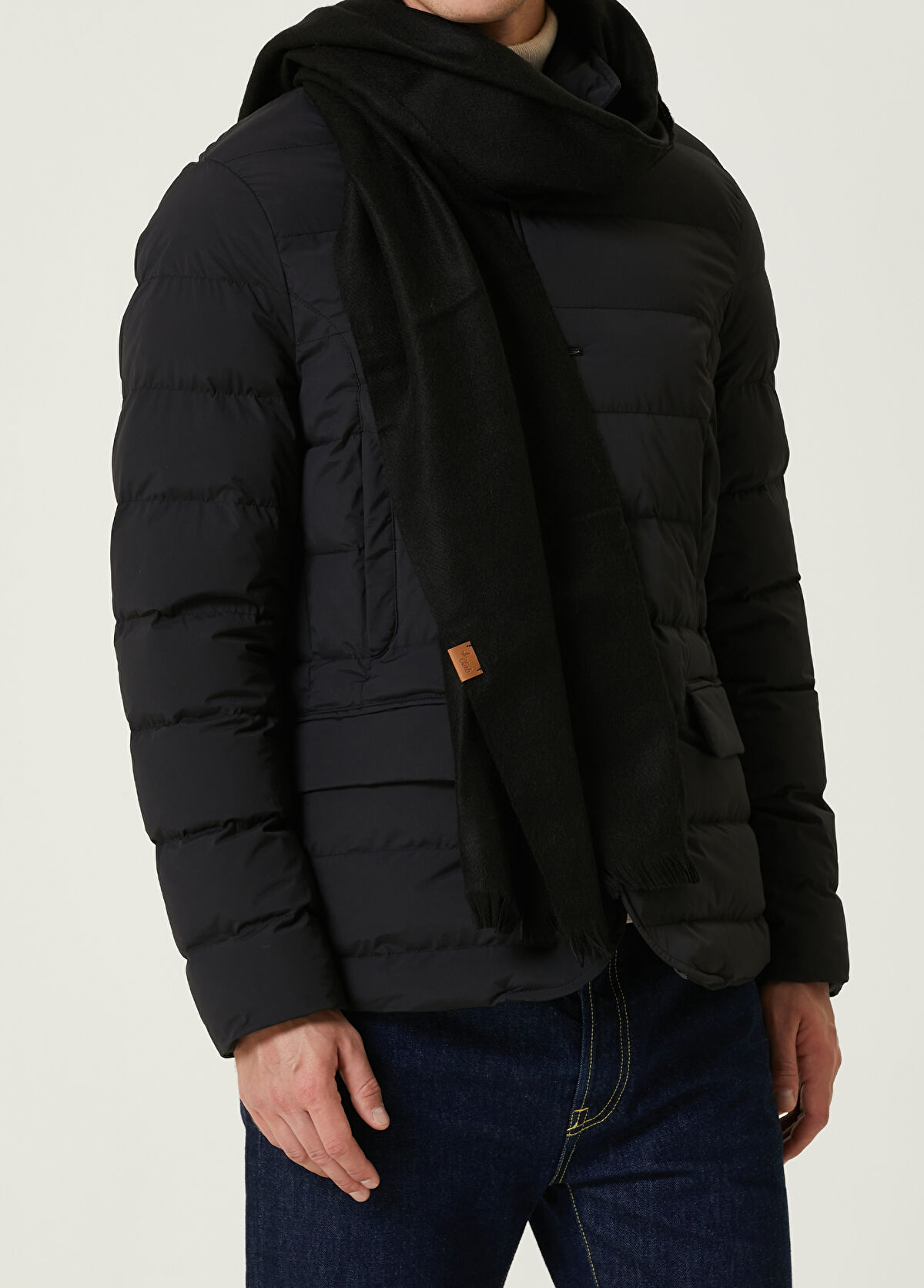 Beymen Club Siyah Püsküllü Erkek Atkı - 3