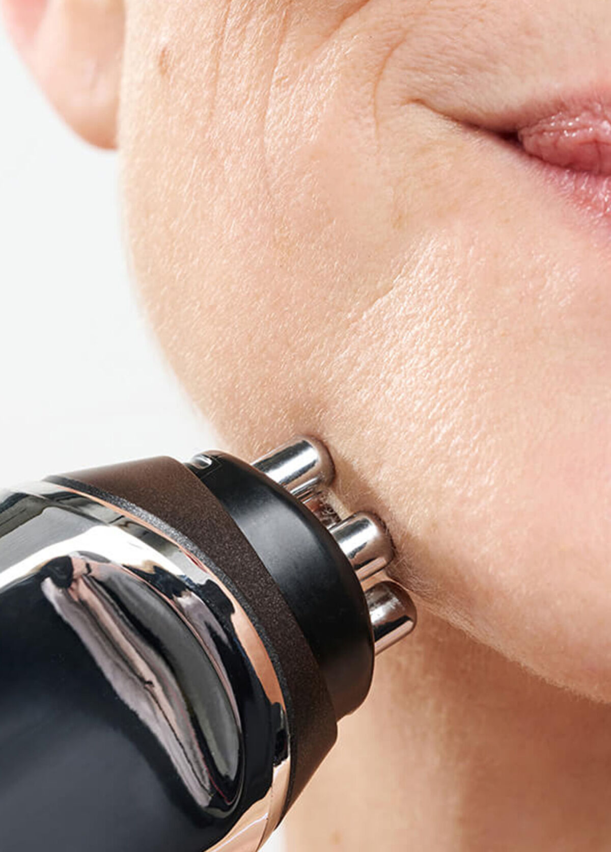 Currentbody Skin Radyo Frekans Sıkılaştırıcı Cilt Bakım Cihazı - 3