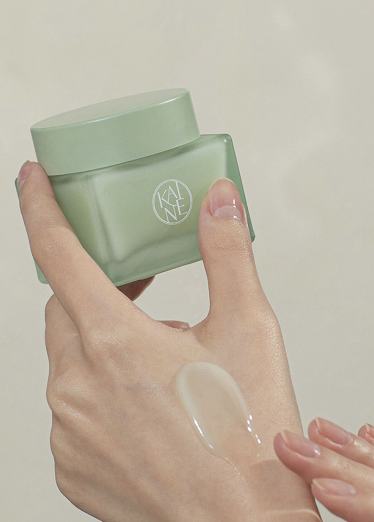 KAINE Green Calm Aqua Cream Yeşil Çay ve Mugwortlu Bariyer Destekleyici Yüz Kremi 70 gr - 3