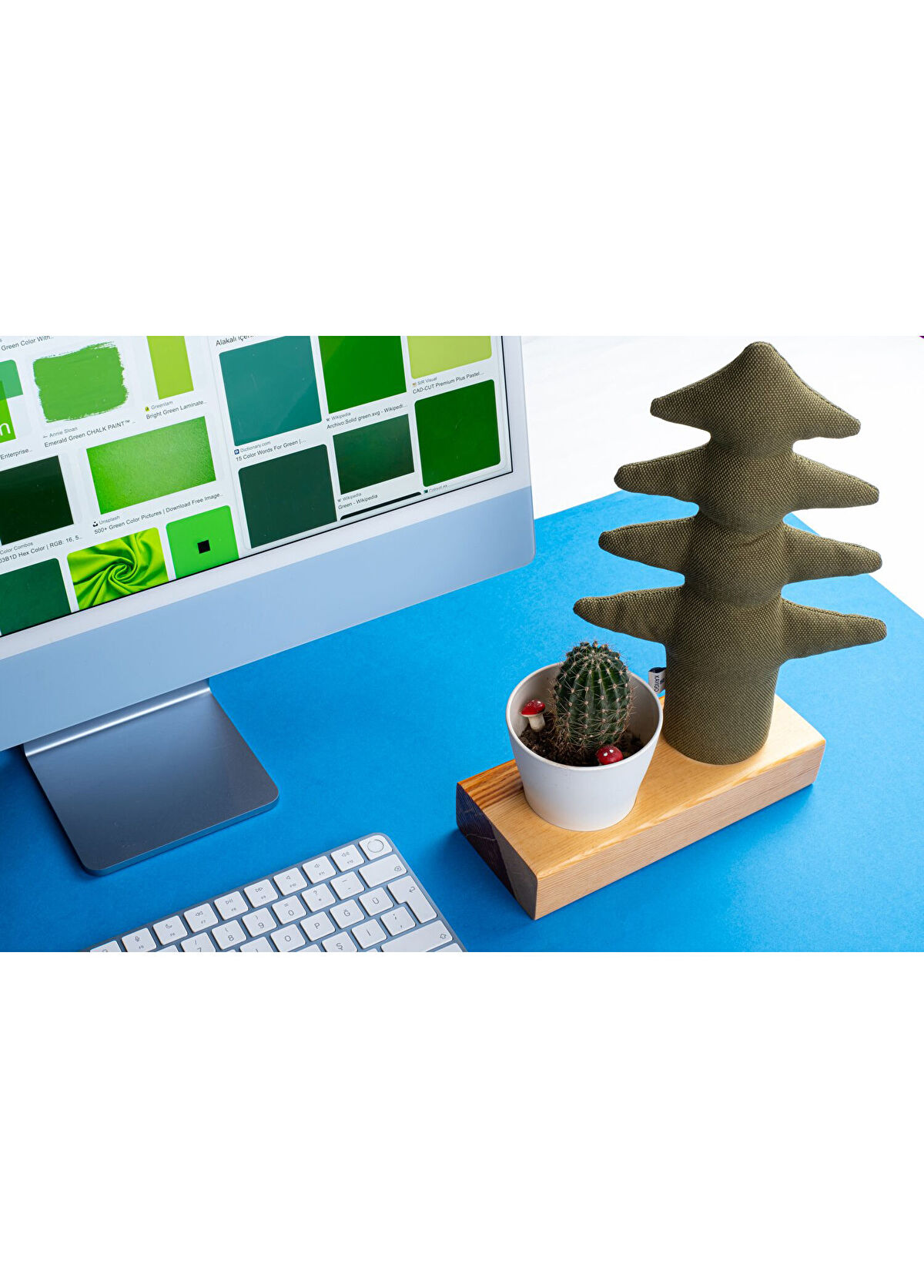 Kayigo Flowery Green Pine Potted Notepad - 3