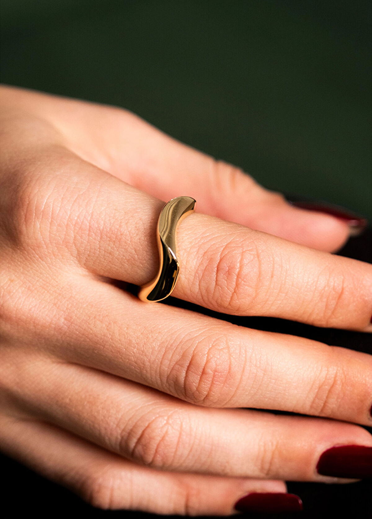 Safir Mücevher Dalgalı 14 Ayar Altın Kadın Yüzük - 3