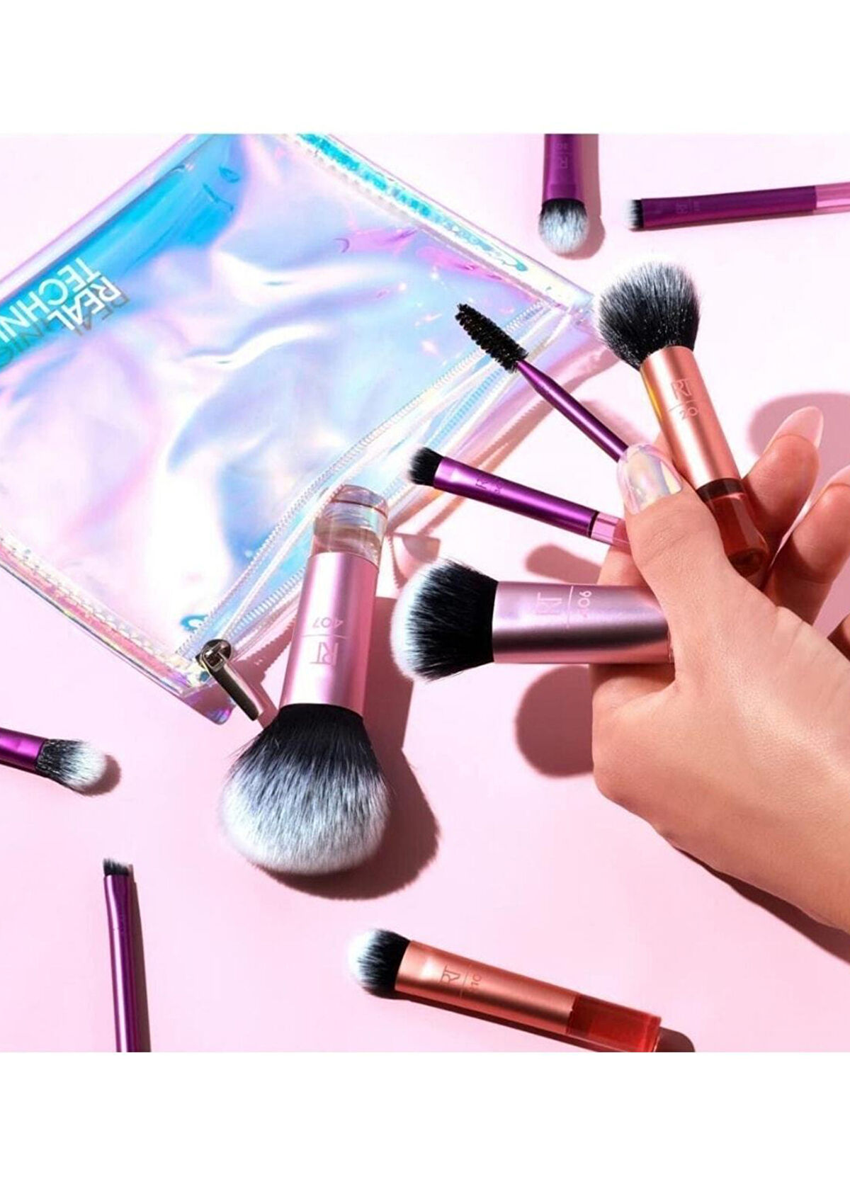 Real Techniques Mini Boy 10'lu Seyahat Makyaj Fırçası Seti - 3