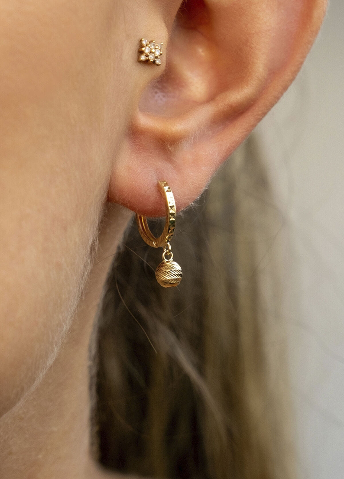 Safir Mücevher Dorica Sallantılı 14 Ayar Altın Kadın Halka Küpe - 3