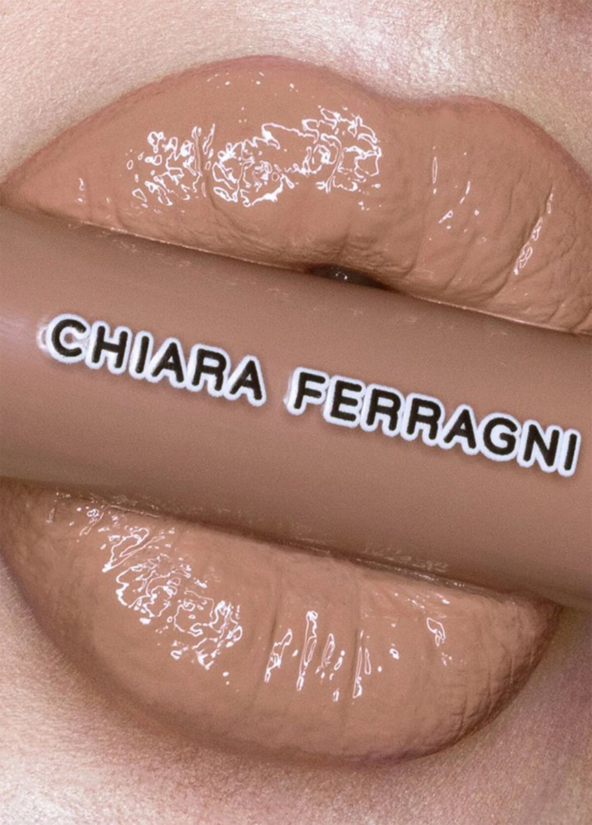 Chiara Ferragni Glossy Temptation 03 Brown Liquid Lip Gloss 8ml - 3