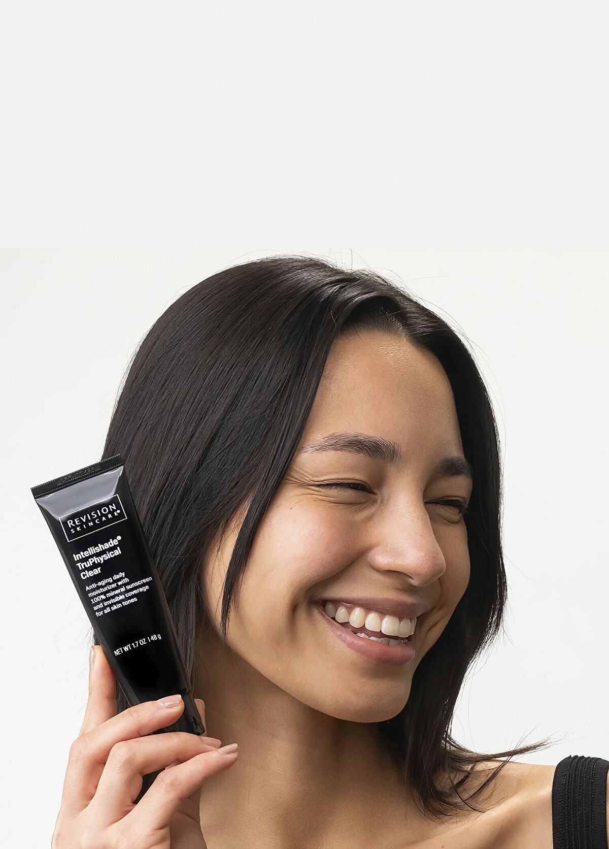 Revision Skincare Intellishade TruPhysical Clear SPF50 Moisturizing Sunscreen 48 g - 3