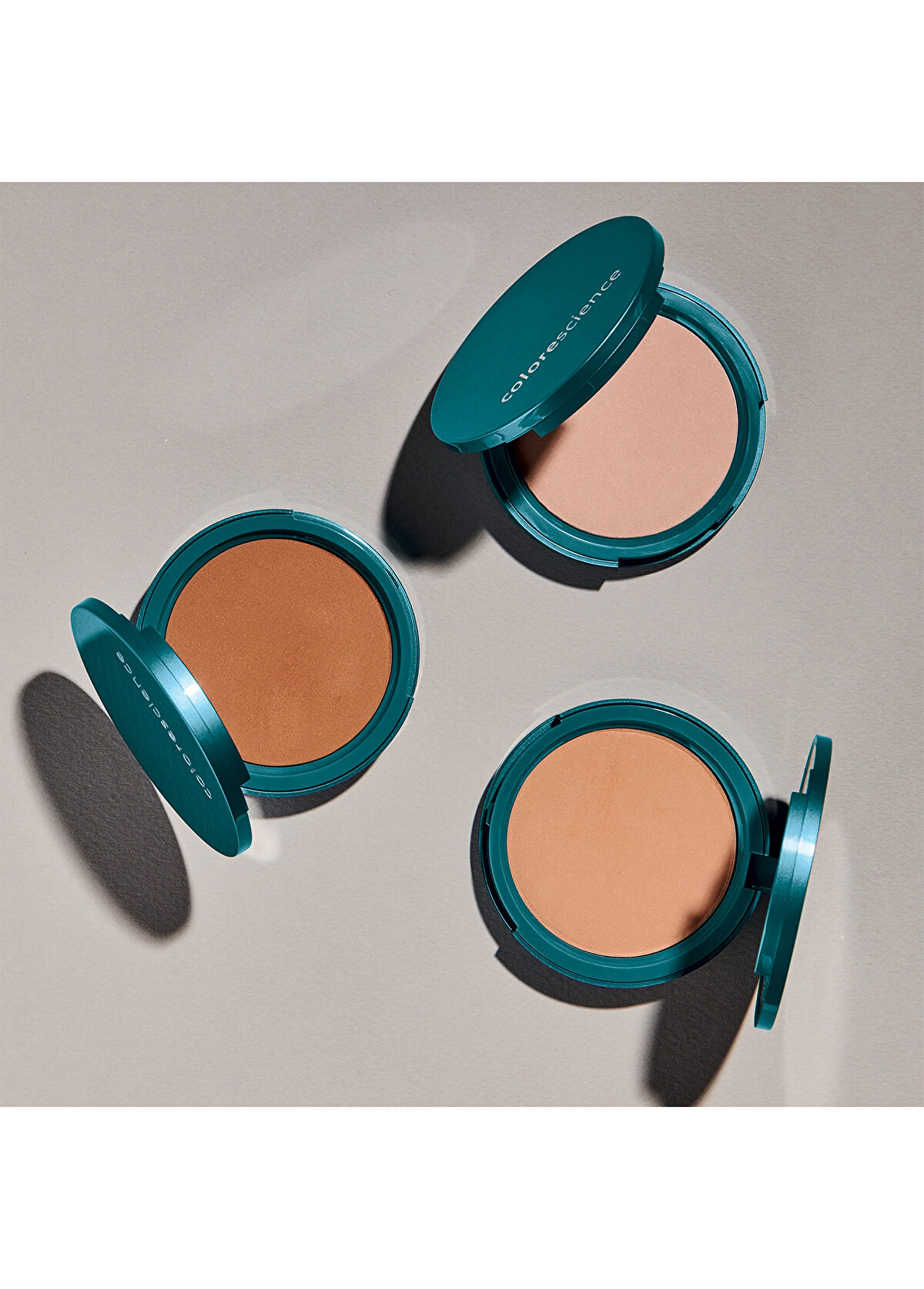 Colorescience Natural Finish SPF 20+ Medium Sand Foundation Powder 12 gr - 3