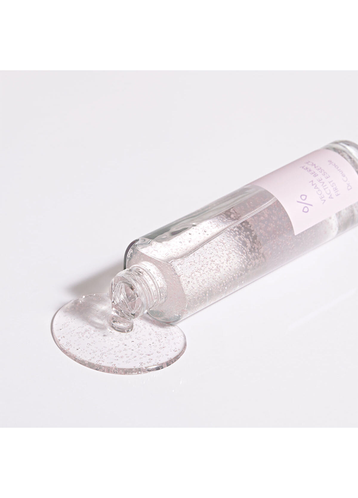 Dr. Ceuracle Vegan Active Berry First Essence Nem ve Hidrasyon Arttıran Canlandırıcı Resveratrollü Öz Yüz Toniği 150 ml - 3