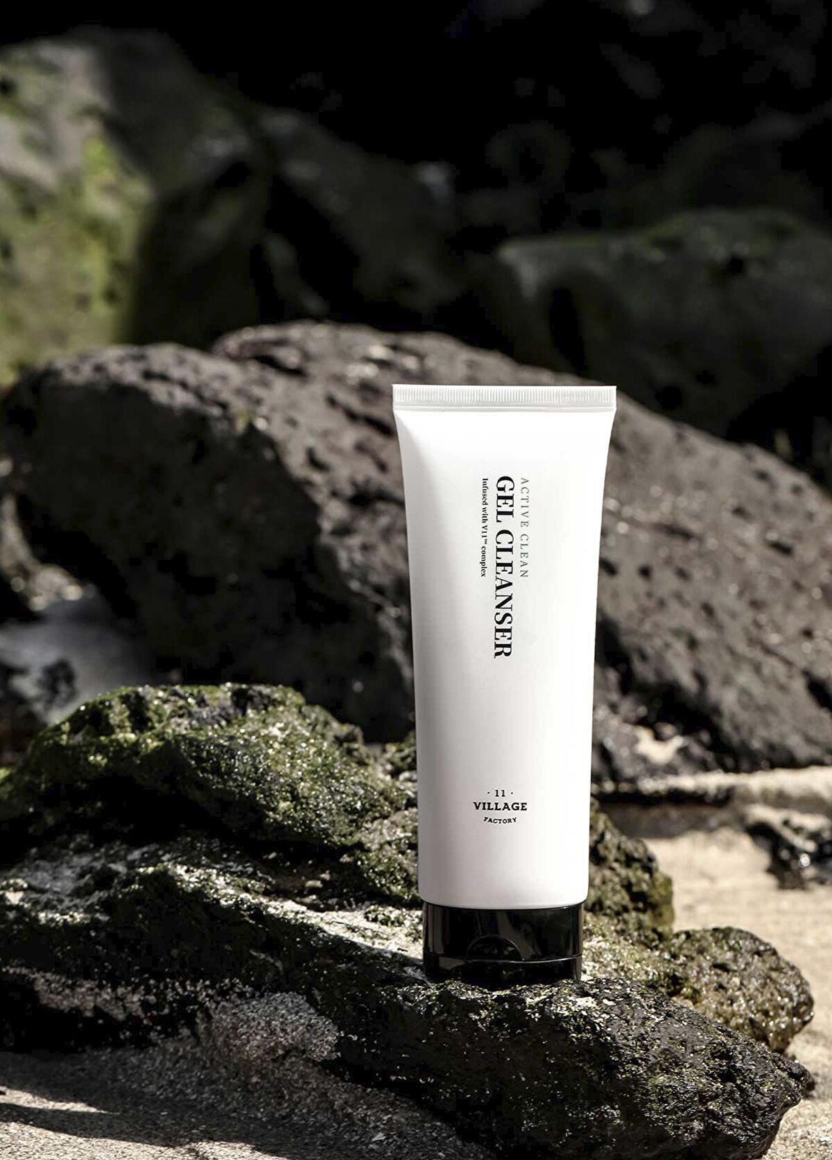 Village 11 Factory Active Clean Low PH 5.5 AHA & BHA Gel Cleanser 100 ml - 3