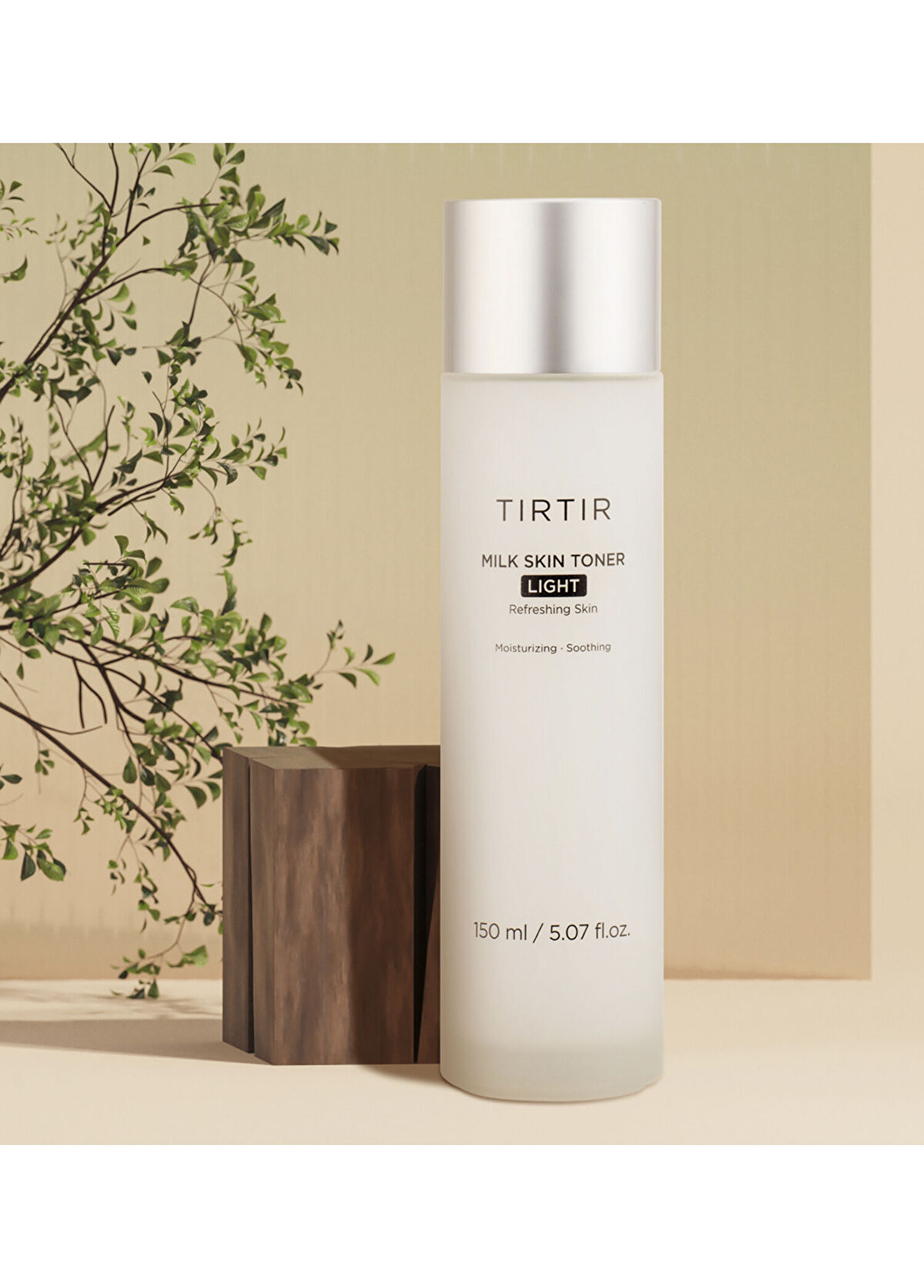 Caterpillar Milk Skin Toner Light Large Anti-Pore & Balancing Moisturizing Facial Toner 150 ml - 3