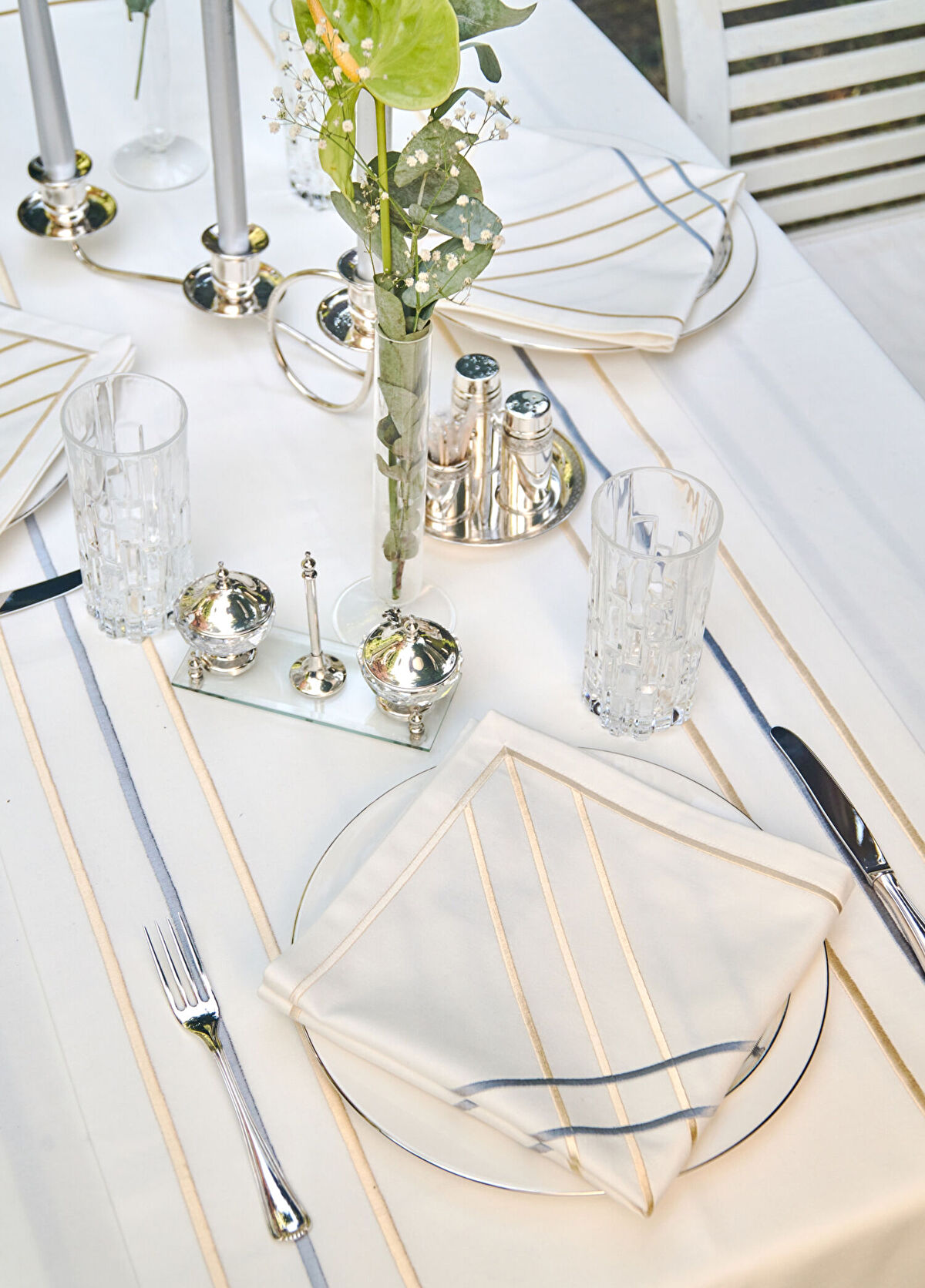 Meja Atelier Maya Ivory Kırık Beyaz Masa Örtüsü ve Maya Pearl Runner - 3