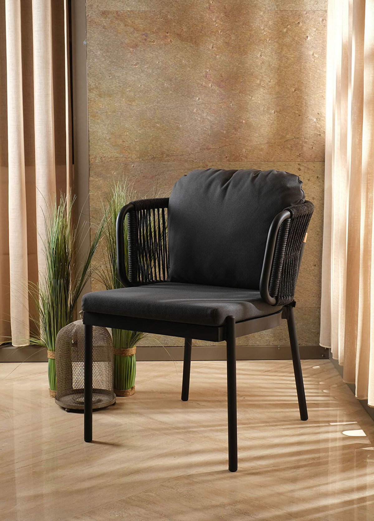 Sürton Ban Siyah İroko Bahçe Masa Takımı - 3