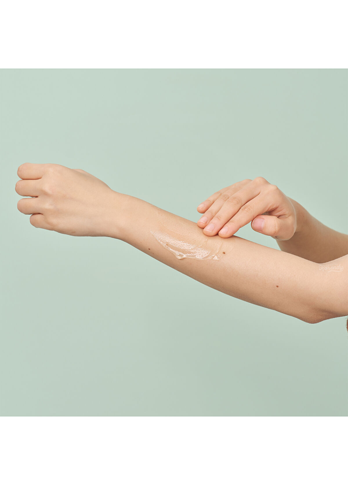 Round Lab Mugwort Calming Soothing Gel Kızarıklık Ve Gözenekler için Mugwortlu Nemlendirici Jel 150 ml - 3