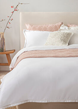 Madeline Beyaz Çift Kişilik Nevresim Seti 200x220 cm