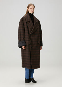 Kahverengi Ekoseli Palto