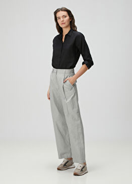 Mavi Beyaz Çizgili Pantolon