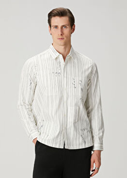 Beyaz Çizgi Desenli Gömlek