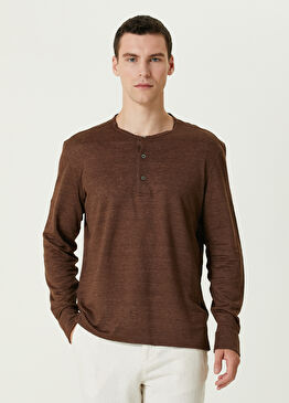 Kahverengi Yakası Düğmeli Keten T-shirt