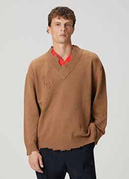 x Edis Kahverengi V Yaka Yıpratma Detaylı Kazak