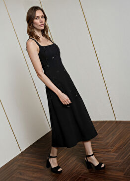 Siyah İşlemeli Midi Kokteyl Elbise