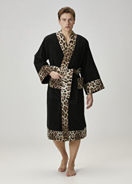 Siyah Leopar Desenli Bornoz