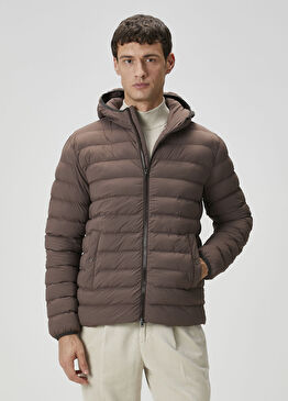 Kahverengi Kapüşonlu Puff Mont
