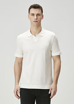 Beyaz Polo Yaka T-shirt