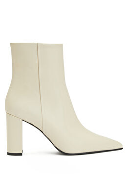 Kırık Beyaz Kadın Deri Bot