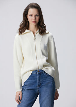 Kırık Beyaz N Taş İşlemeli Hırka