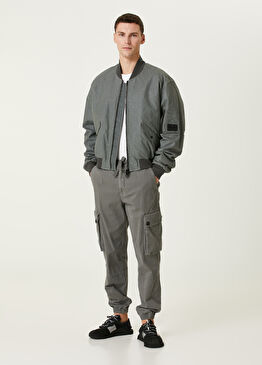 Gri Logo Detaylı Pantolon