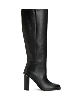 Siyah Topuklu Deri Çizme