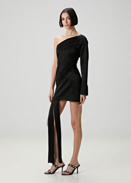 Siyah Bant Detaylı Mini Kokteyl Elbise