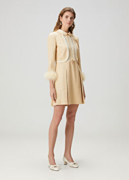 Krem Tüy Detaylı Mini Elbise