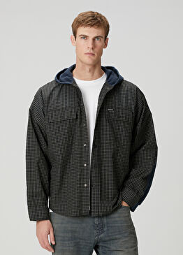 Siyah Kapüşonlu Ekose Desenli Dış Gömlek