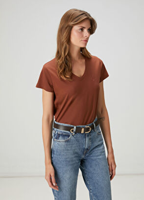 Beymen Club Light Brown V-Neck Embroidered Logo T-shirt - 4