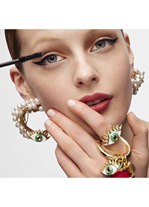 Carolina Herrera Fabulous Eyes The Mascara Black Smudgeproof - 9