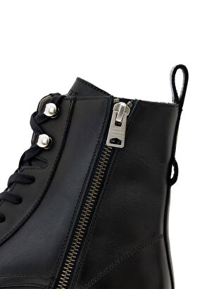 Tori Siyah Kemer Detaylı Deri Bot - Görsel 7