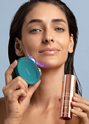 Foreo Bear 2 Evergreen Skin Care Device - 3