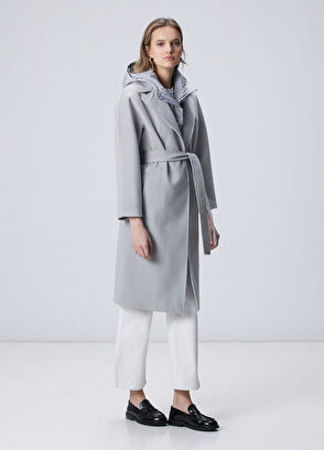 Gri İçi Çıkarılabilir Mostralı Manto - Görsel 5