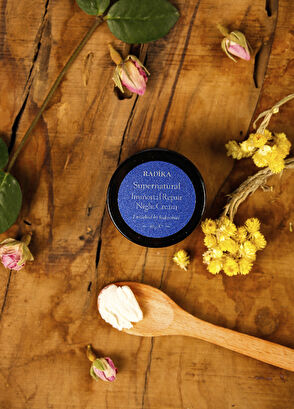 Radika Aromatherapy Supernatural Leke Karşıtı Nemlendirici Gece Bakım Kremi 50 gr - 6