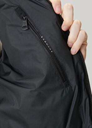 Siyah Kapüşonlu Mont - Görsel 10