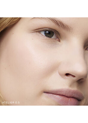 Westman Atelier Vital Skin Foundation Stick - Atelier O.5 - 3